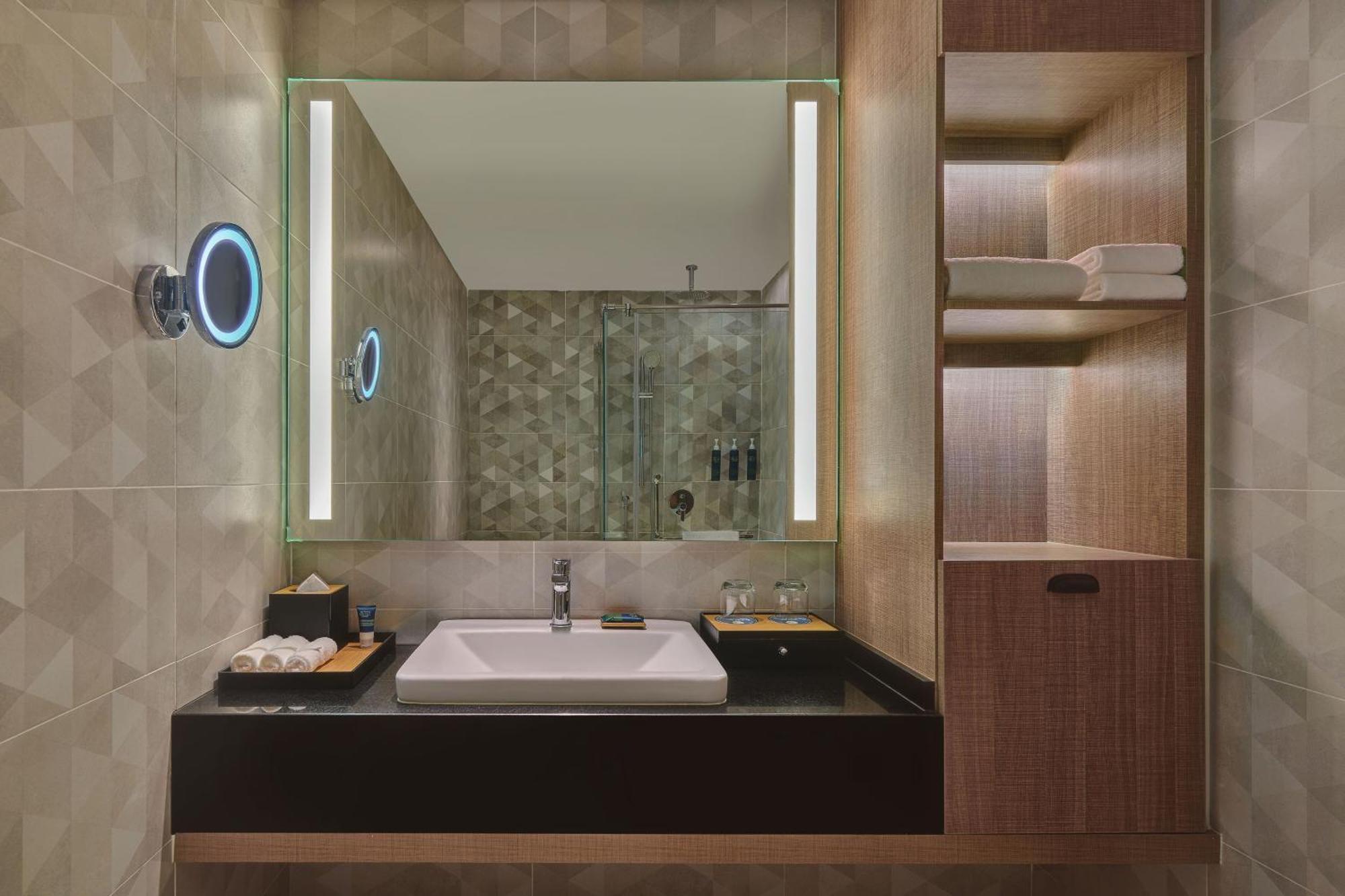 Four Points By Sheraton Desaru Buitenkant foto